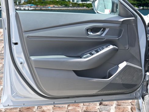 New 2025 Honda Accord SE image 10