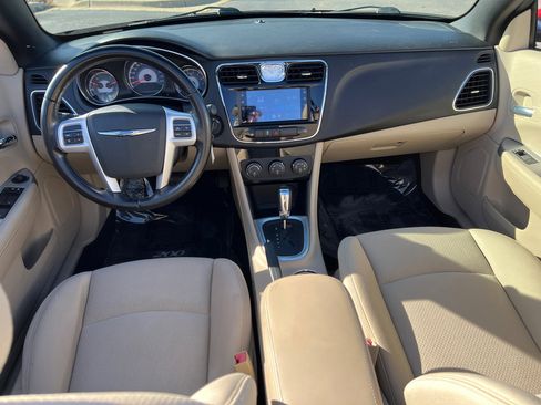 Used 2012 Chrysler 200 Touring image 41
