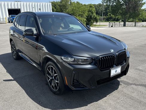 Used 2023 BMW X3 xDrive30i w/ M Sport Package AWD/4WD image 2