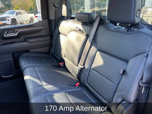 Used 2025 GMC Sierra 1500 SLT AWD/4WD image 24
