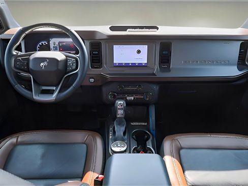 Used 2022 Ford Bronco Outer Banks image 15