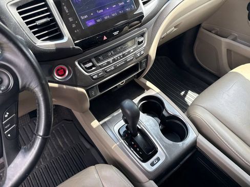 Used 2018 Honda Pilot EX-L image 16