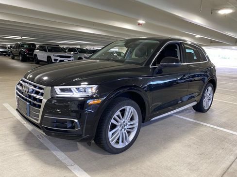 Used 2018 Audi Q5 Prestige w/ Prestige Package AWD/4WD image 1