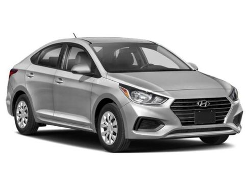 Used 2021 Hyundai Accent SE FWD image 6