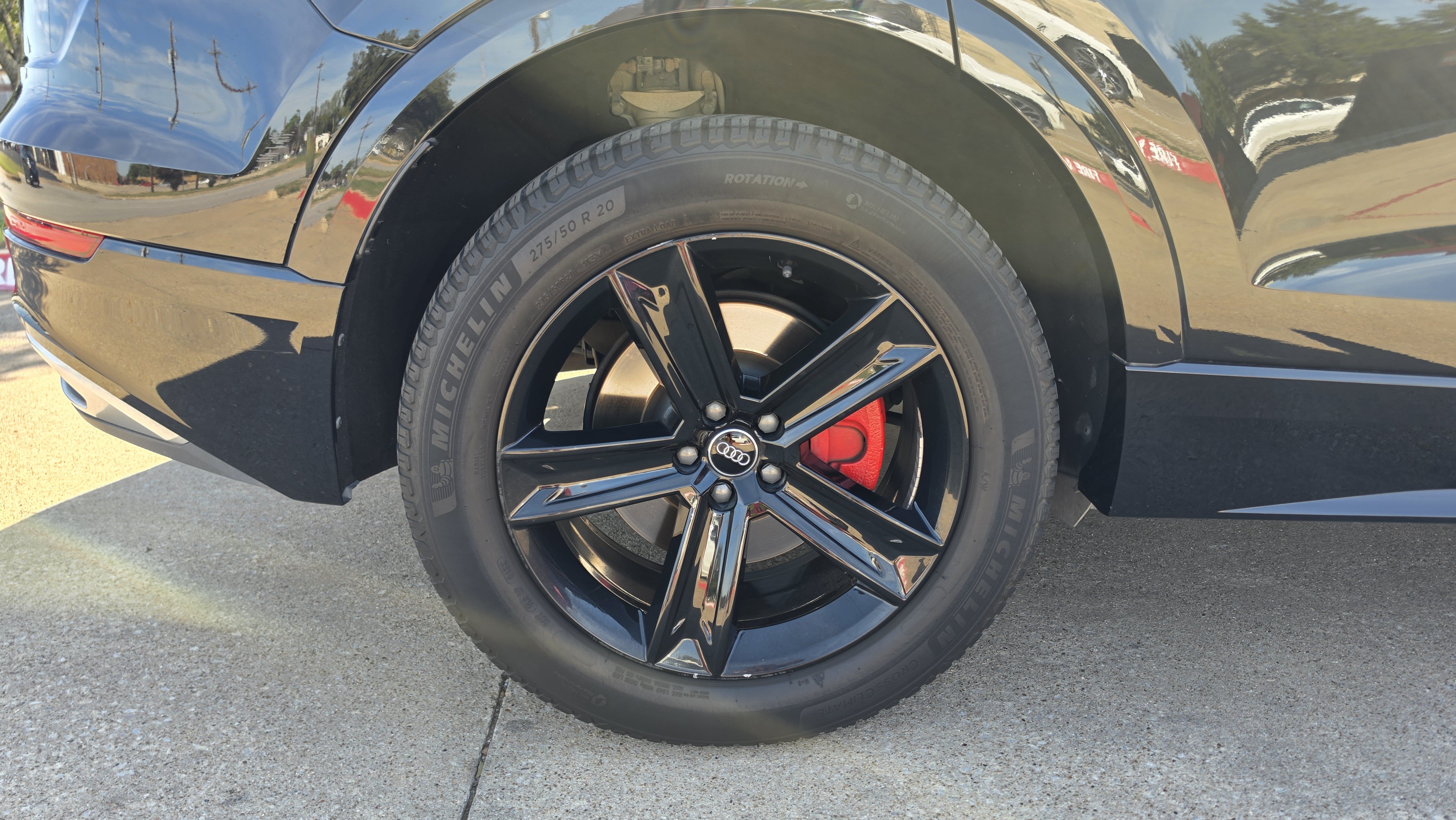 Used 2019 Audi Q8 Premium w/ Convenience Package AWD/4WD image 15