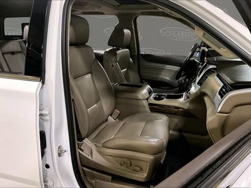 Used 2020 GMC Yukon SLT w/ Open Road Package AWD/4WD image 15