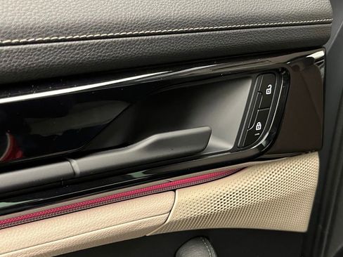 Used 2025 Porsche Panamera 4 image 29