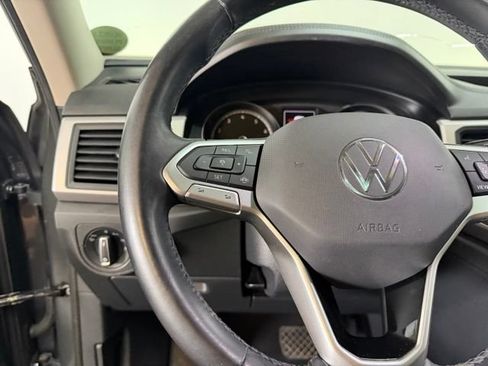 Used 2021 Volkswagen Atlas SE w/ Panoramic Sunroof Package AWD/4WD image 16
