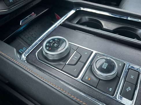 Certified 2023 Ford Expedition Max Platinum image 33