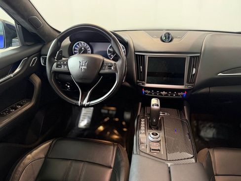 Used 2023 Maserati Levante Modena AWD/4WD image 15