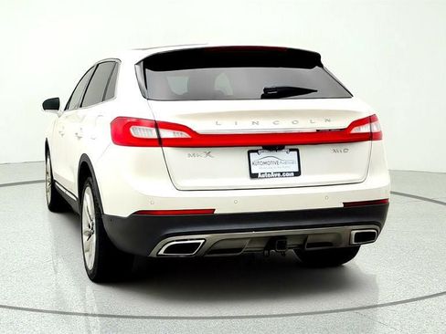 Used 2017 Lincoln MKX Reserve AWD/4WD image 6