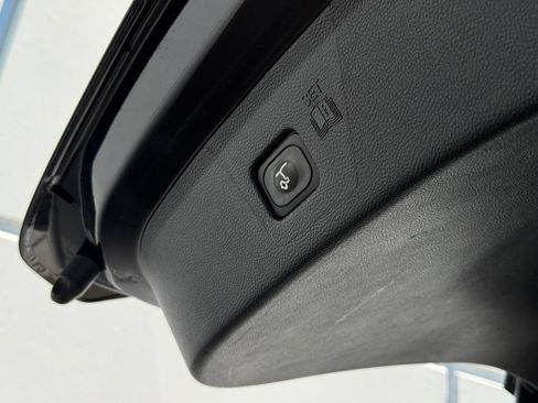 Used 2021 Ford Edge SEL w/ Cargo Accessory Package AWD/4WD image 27