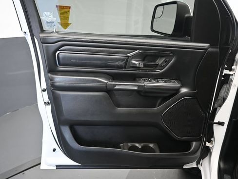 Used 2022 RAM 1500 Limited AWD/4WD image 9