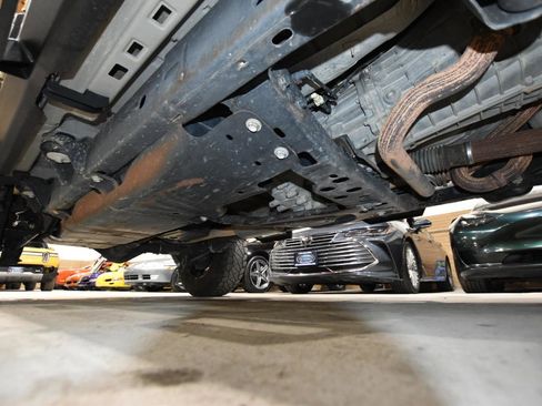 Used 2018 Jeep Wrangler Unlimited Sport S image 73