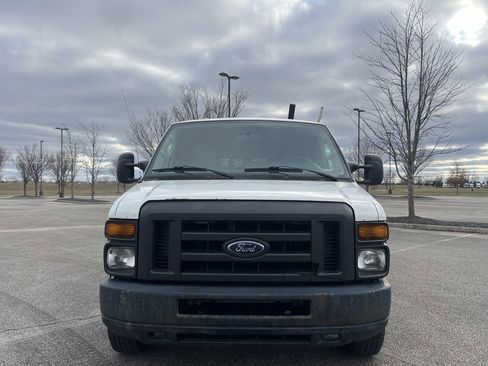 Used 2013 Ford E-250 and Econoline 250 image 8