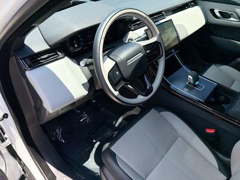 Certified 2024 Land Rover Range Rover Velar Dynamic SE AWD/4WD image 25
