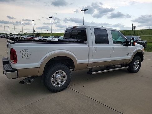 Used 2012 Ford F250 Lariat w/ Chrome Pkg AWD/4WD image 3
