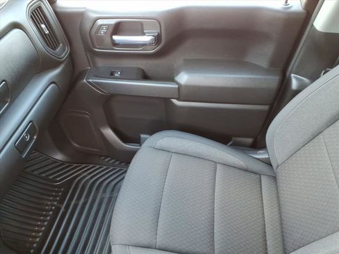 Used 2026 Chevrolet Silverado 1500 Custom image 30