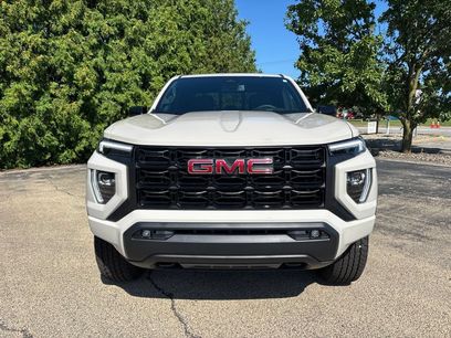 New 2026 GMC Canyon Elevation w/ Convenience Package