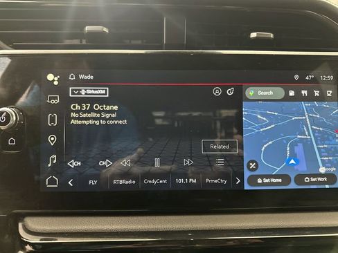 Used 2024 GMC Sierra 2500 AT4 w/ Technology Package image 16