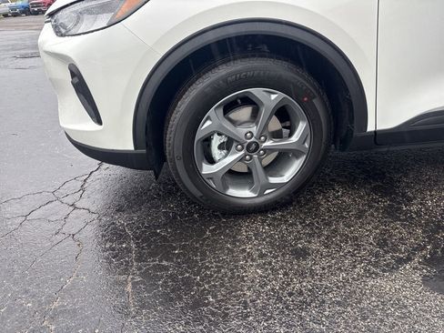 New 2026 Ford Escape ST-Line w/ Tech Pack #1 image 18