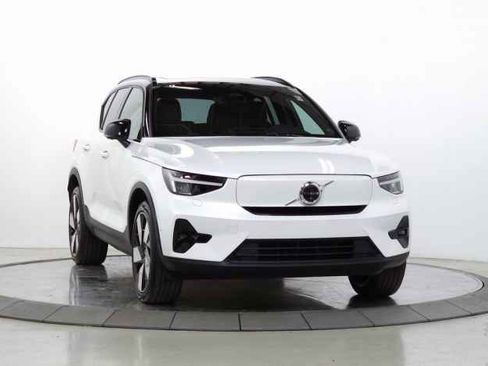 Certified 2023 Volvo XC40 Recharge Ultimate w/ Protection Package Premier image 1