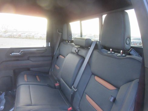 New 2026 GMC Sierra 2500 AT4 w/ AT4 Premium Plus Package image 15