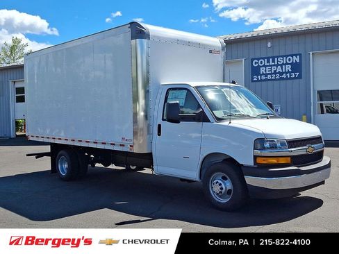 New 2025 Chevrolet Express 3500 w/ Power Convenience Package image 11