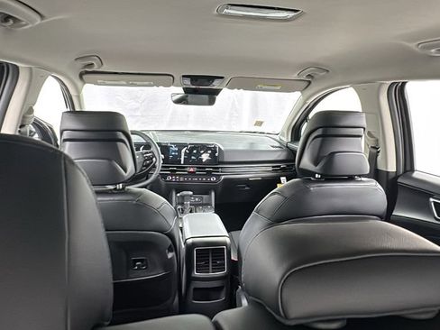 Used 2026 Kia Sportage EX image 18