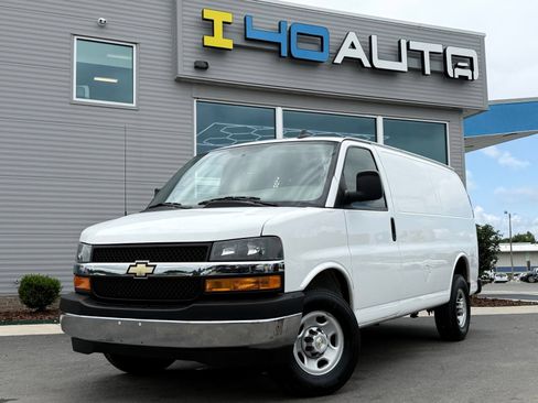 Used 2023 Chevrolet Express 2500 w/ Driver Convenience Package RWD image 1