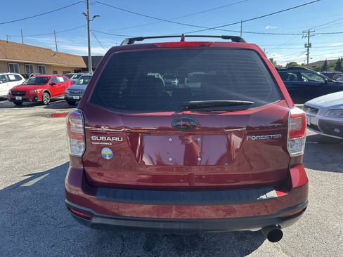 Used 2018 Subaru Forester 2.5i w/ Alloy Wheel Package AWD/4WD image 3