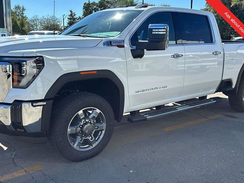 New 2026 GMC Sierra 2500 SLT w/ SLT Premium Package AWD/4WD image 3