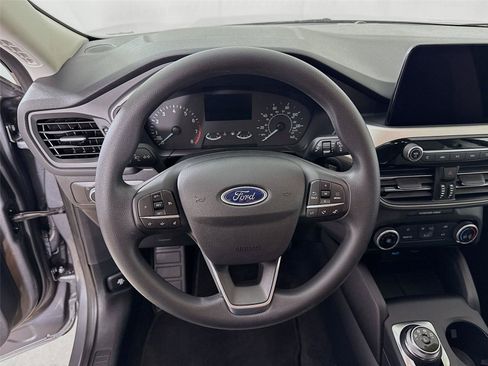 Used 2022 Ford Escape SE AWD/4WD image 17