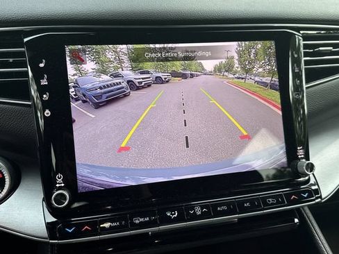 New 2026 Jeep Grand Wagoneer Limited w/ Premium Group II AWD/4WD image 28