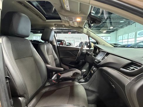 Used 2019 Buick Encore Preferred w/ Safety Package FWD image 7