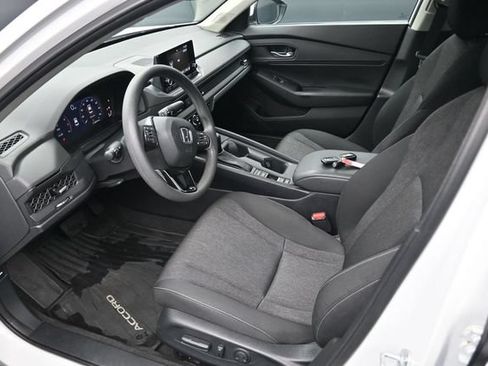 Used 2023 Honda Accord EX image 16