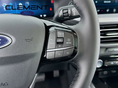 New 2025 Ford Escape SE w/ PHEV Premium Package image 16