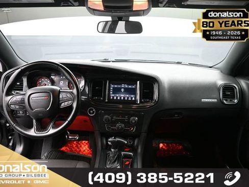 Used 2022 Dodge Charger SXT w/ Blacktop Package RWD image 10