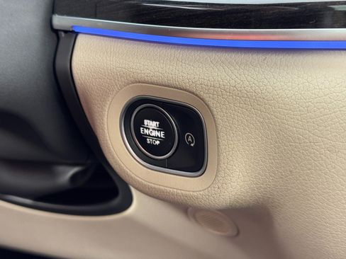 Used 2020 Mercedes-Benz GLS 580 4MATIC image 27