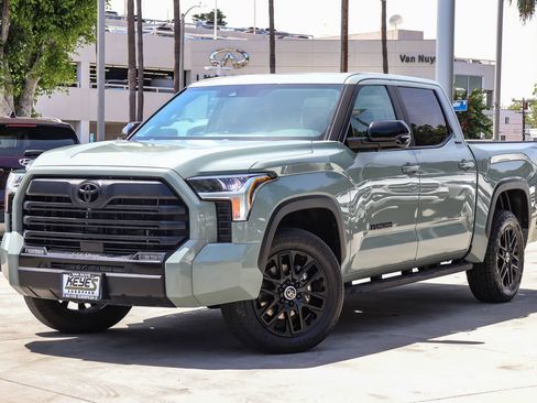 Used 2024 Toyota Tundra Limited AWD/4WD image 1