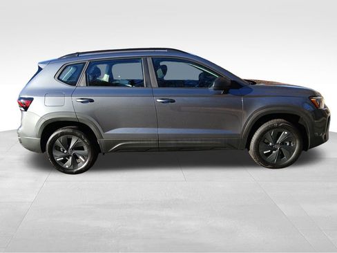 New 2026 Volkswagen Taos S image 6