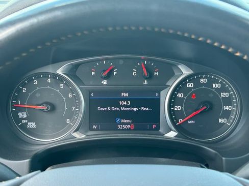 Used 2022 GMC Terrain AT4 w/ Infotainment Package II AWD/4WD image 23