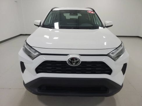 Used 2024 Toyota RAV4 XLE AWD/4WD image 21