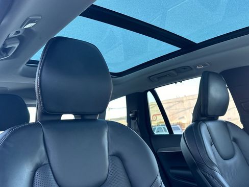 Used 2025 Volvo XC90 T8 Ultra w/ Protection Package Premier image 20