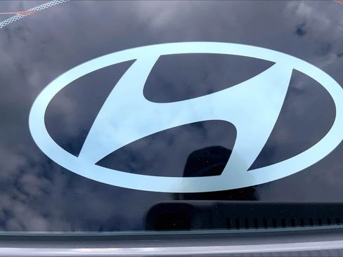 Used 2025 Hyundai Tucson SE FWD image 31