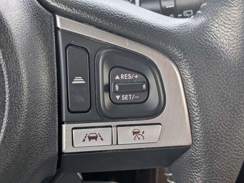 Used 2018 Subaru Forester 2.5i Touring w/ Popular Package #3B AWD/4WD image 34