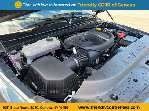 Used 2025 RAM 1500 Laramie image 27