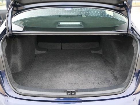 Used 2025 Toyota Corolla LE image 16