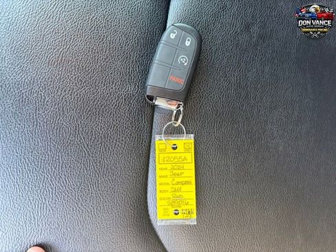 Used 2024 Jeep Compass Limited AWD/4WD image 25