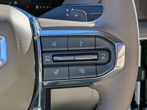 New 2026 GMC Yukon XL Denali w/ Sun & Power Step Package image 18